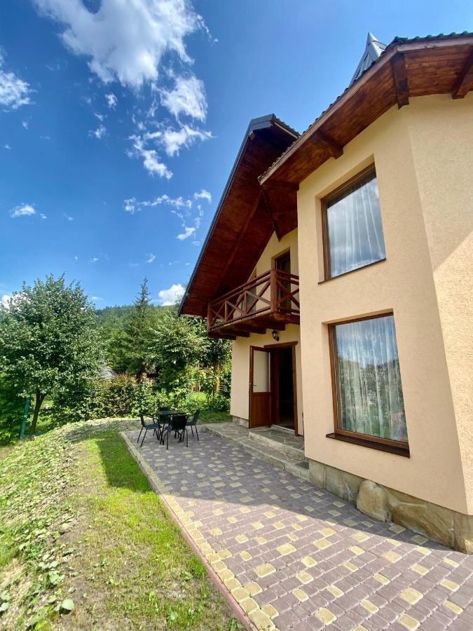Лучка Villa Mykulychyn Eksteriør billede
